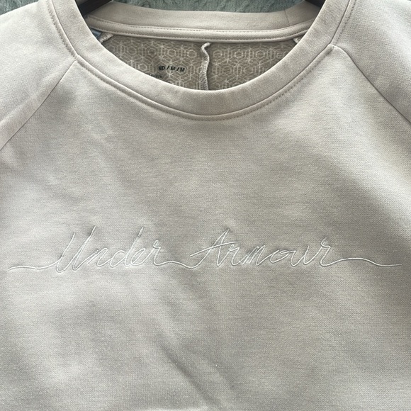 Women’s Under Armour Crew Neck Sweatshirt - Picture 4 of 4